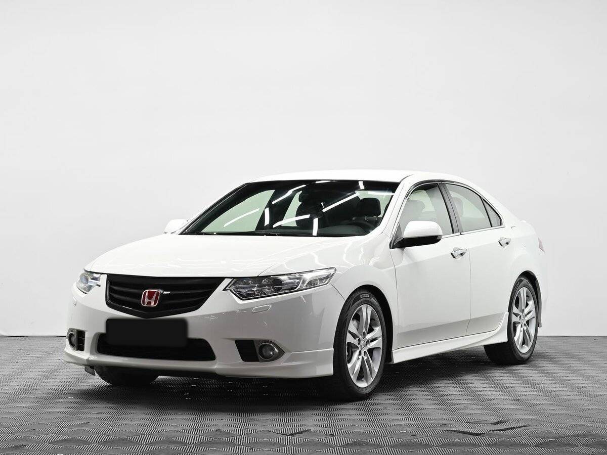 Honda Accord 2012 года с пробегом. Фото: #0