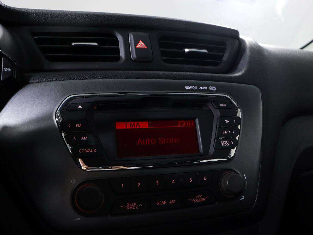 Kia Rio 2013 года с пробегом. Фото: #14