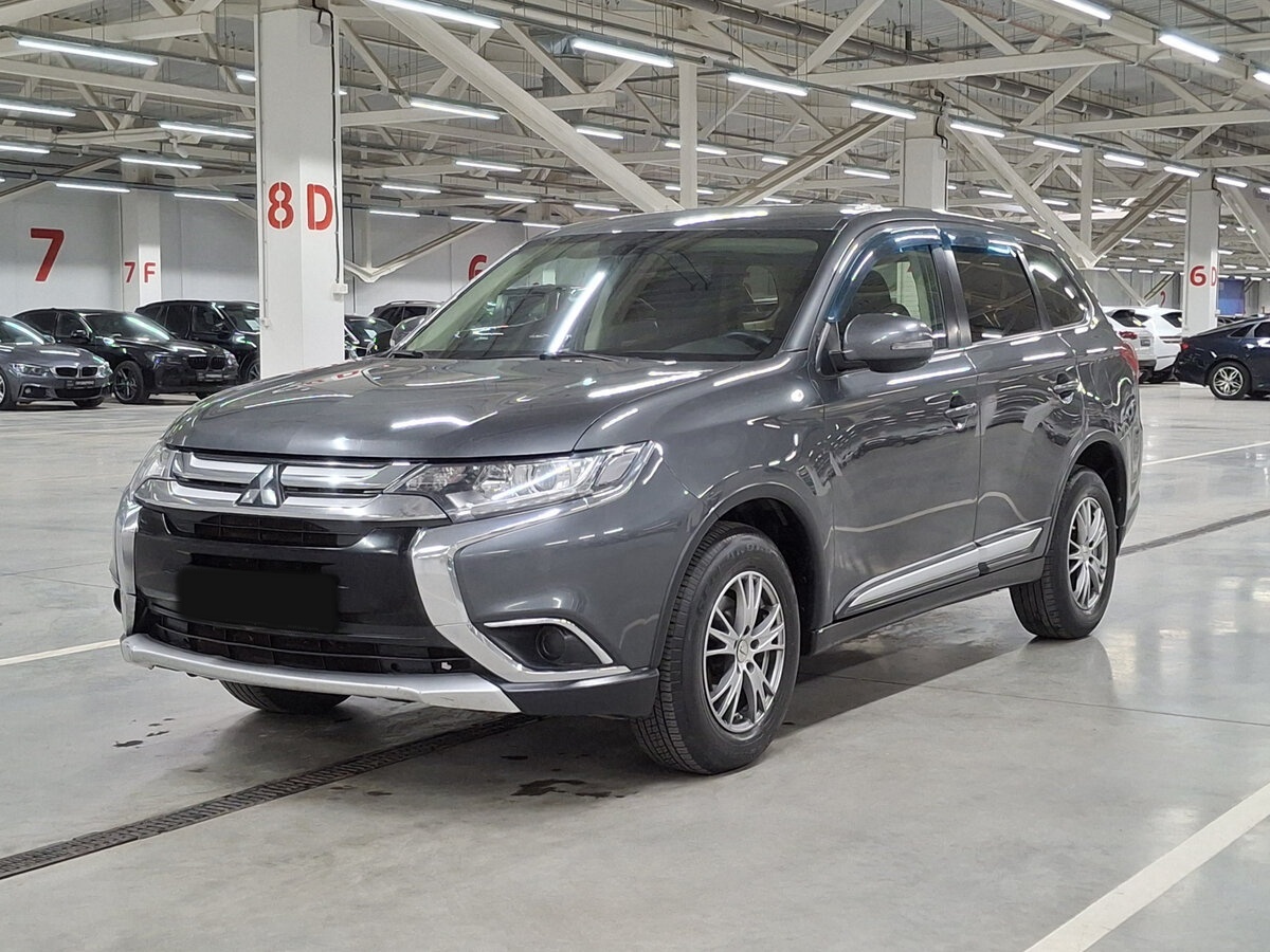 Mitsubishi Outlander 2015 года с пробегом. Фото: #0