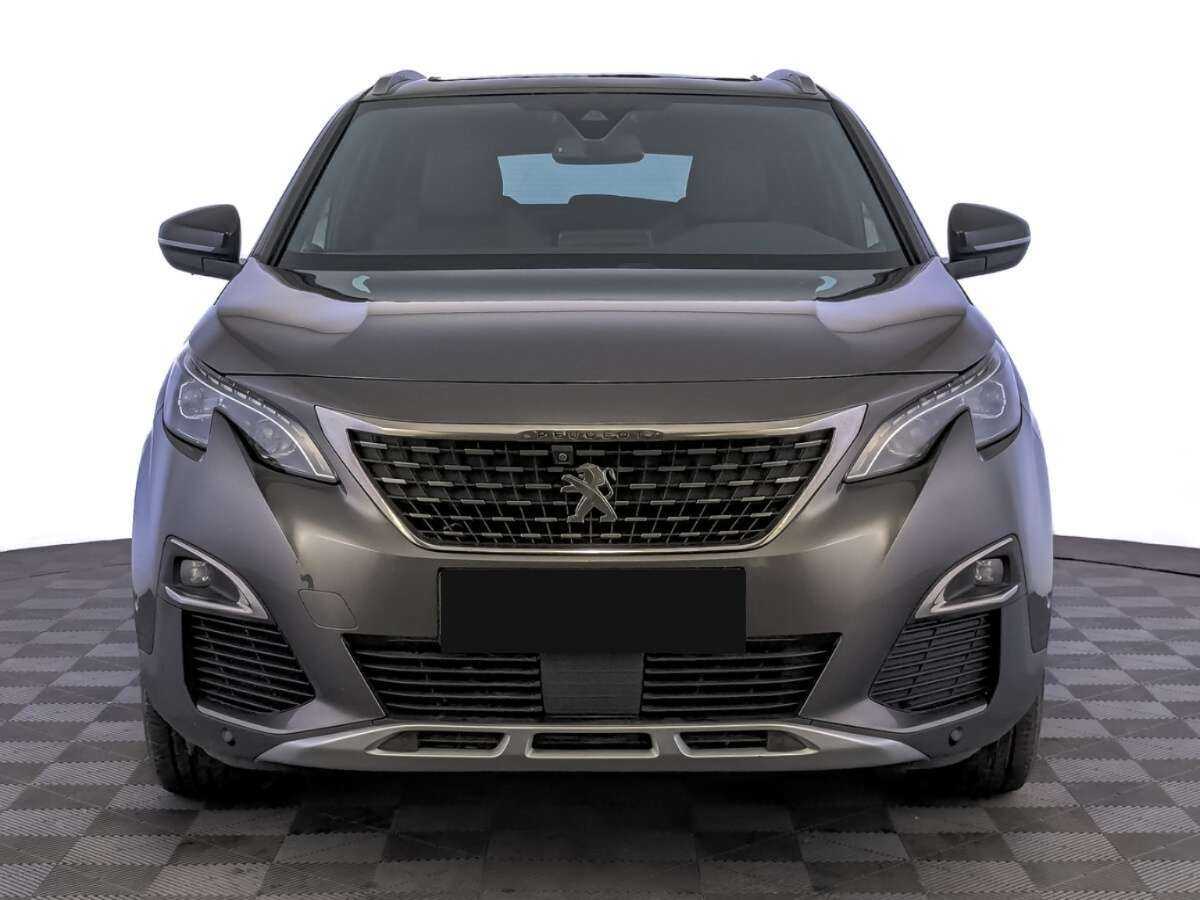 Peugeot 3008 2018 года с пробегом. Фото: #1