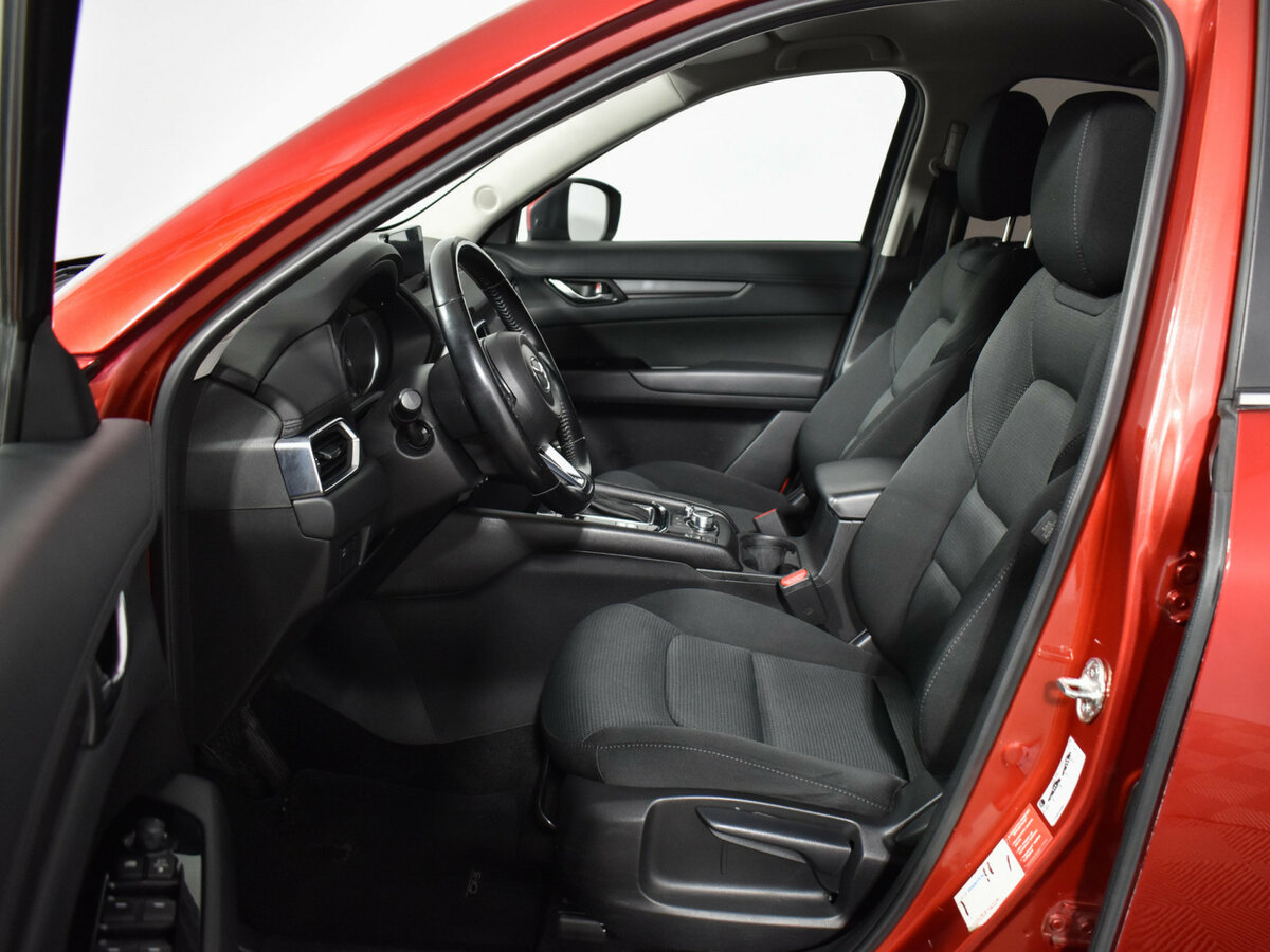 Mazda CX-5 2017 года с пробегом. Фото: #9