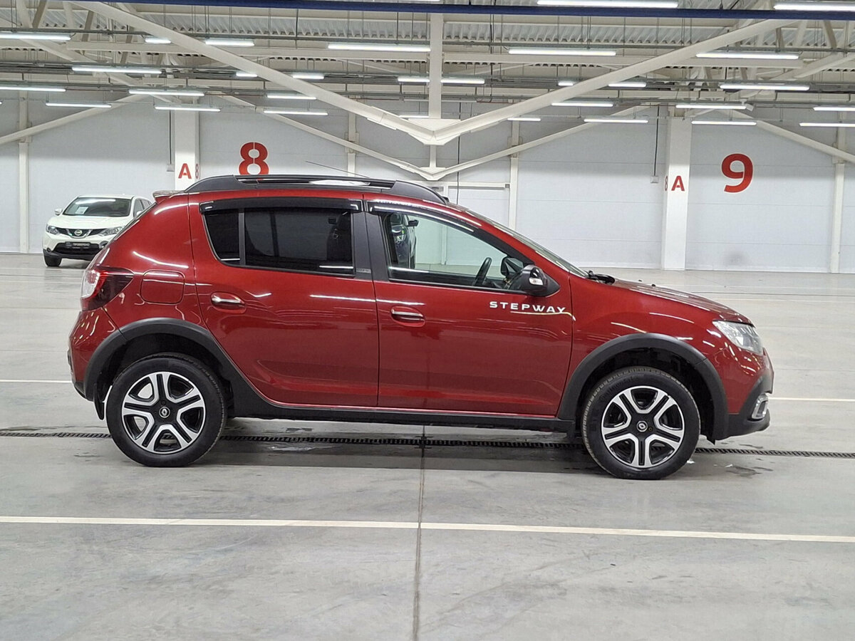 Renault Sandero 2018 года с пробегом. Фото: #3