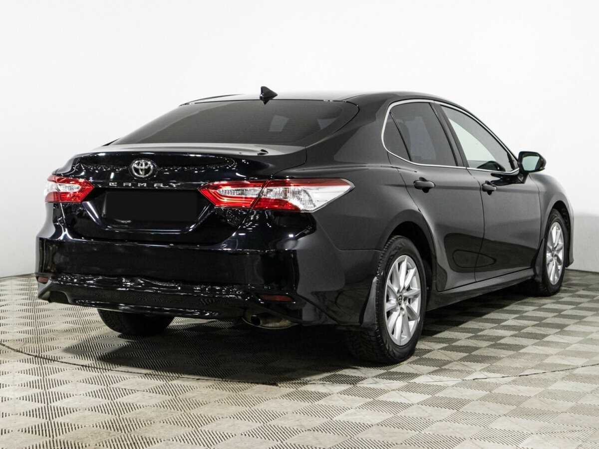 Toyota Camry 2021 года с пробегом. Фото: #4