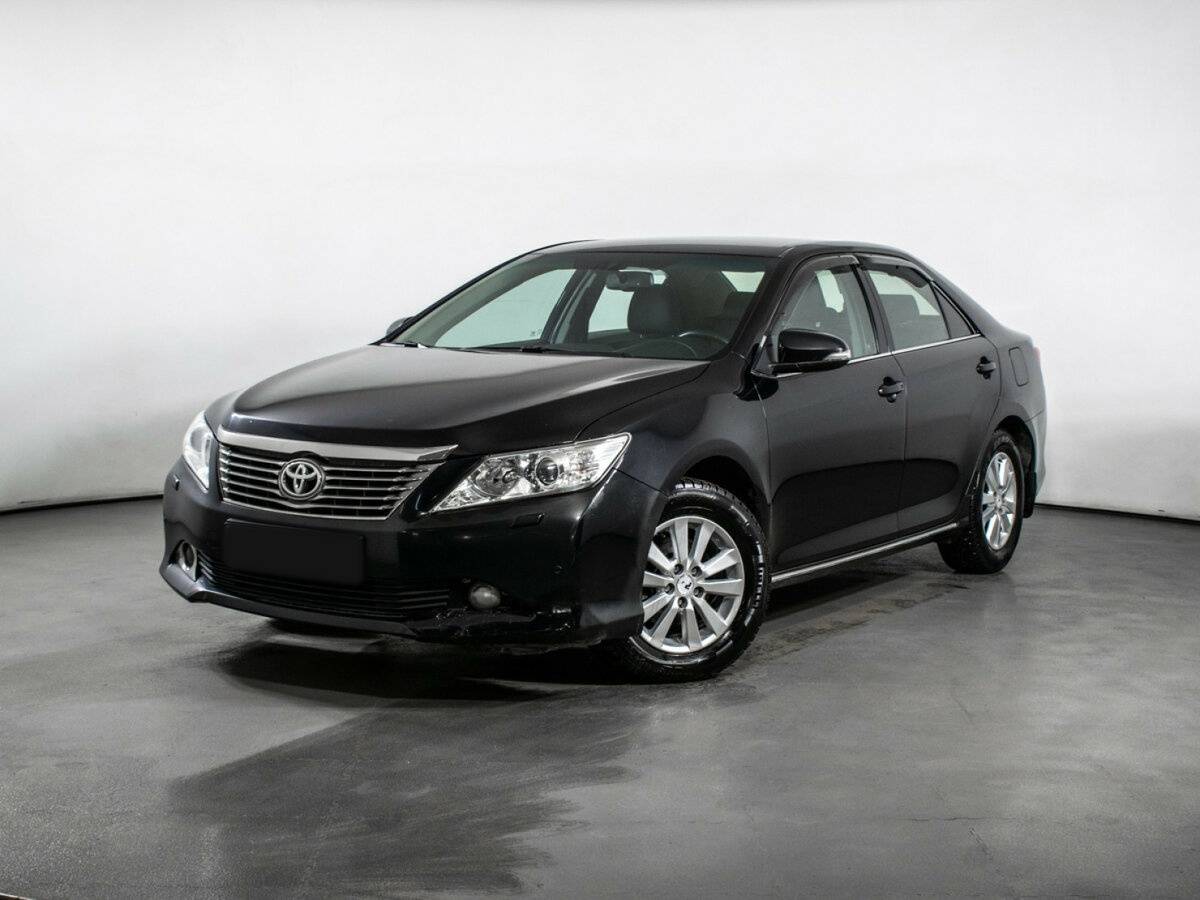 Toyota Camry 2013 года с пробегом. Фото: #0