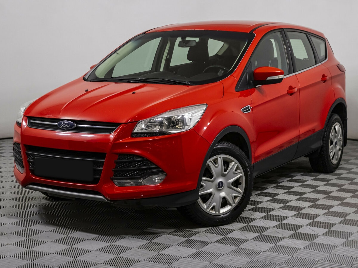 Ford Kuga 2015 года с пробегом. Фото: #0
