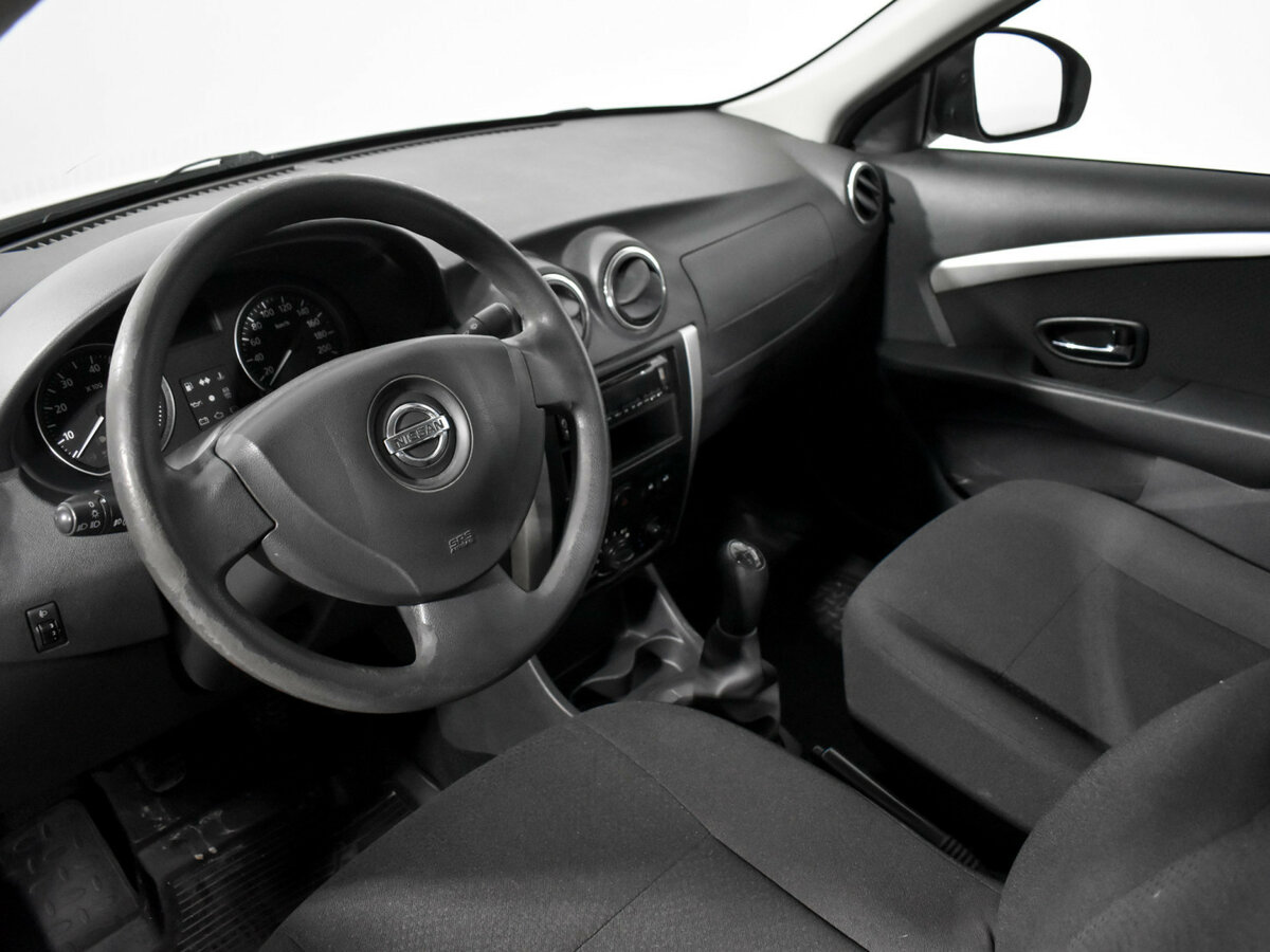 Nissan Almera 2013 года с пробегом. Фото: #6