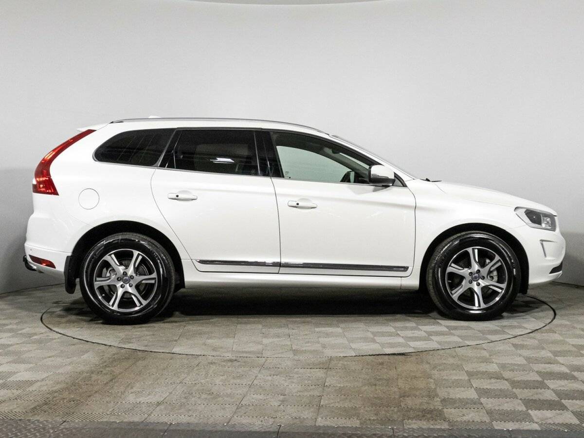 Volvo XC60 2014 года с пробегом. Фото: #3