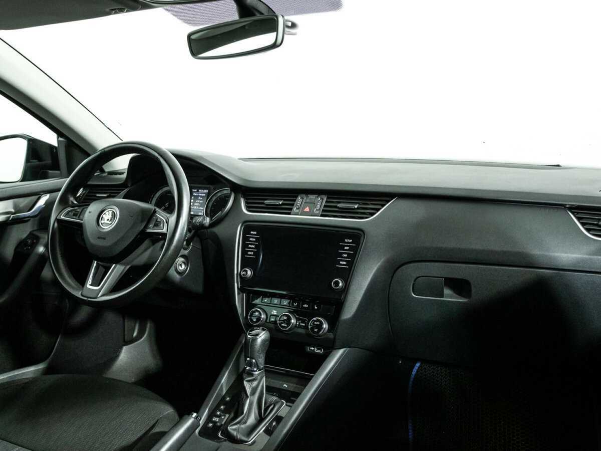 Skoda Octavia 2018 года с пробегом. Фото: #8