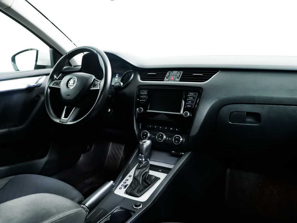 Skoda Octavia 2016 года с пробегом. Фото: #8