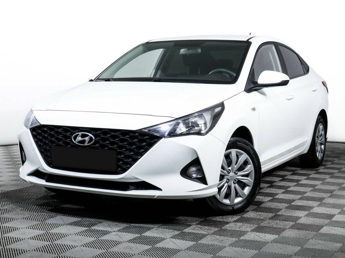 Hyundai Solaris 2021 года с пробегом. Посмотреть фото