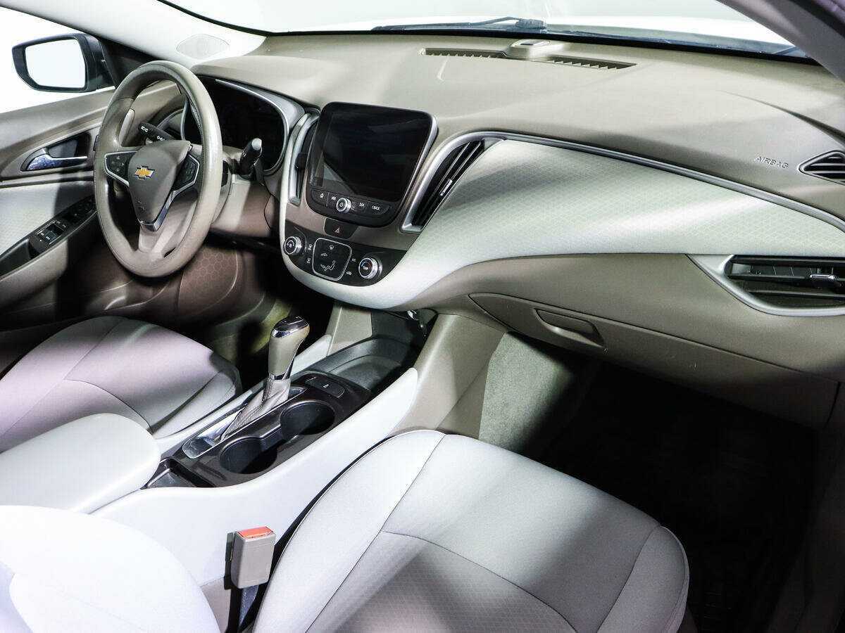 Chevrolet Malibu 2019 года с пробегом. Фото: #8