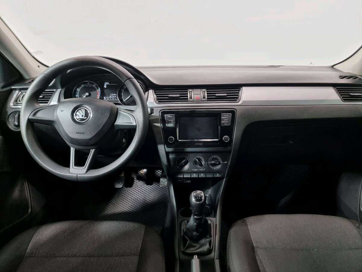 Skoda Rapid 2019 года с пробегом. Фото: #10