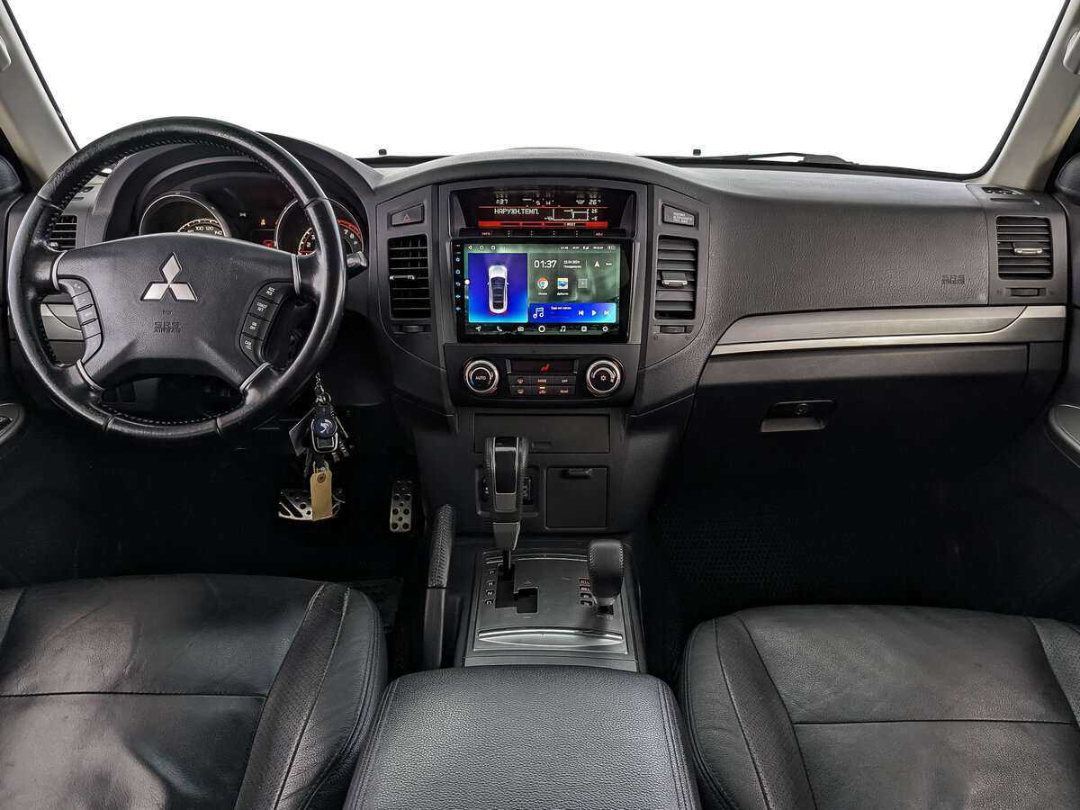 Mitsubishi Pajero 2013 года с пробегом. Фото: #13