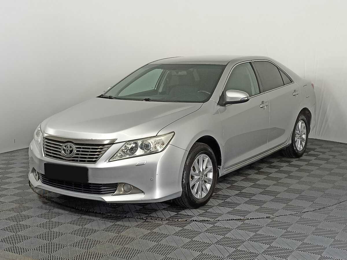 Toyota Camry 2013 года с пробегом. Фото: #0
