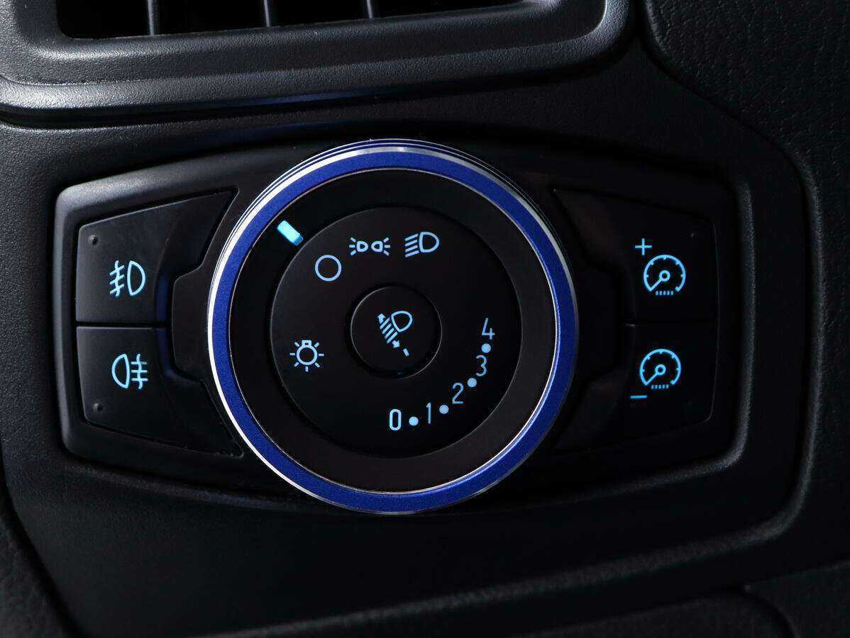 Ford Focus 2012 года с пробегом. Фото: #14