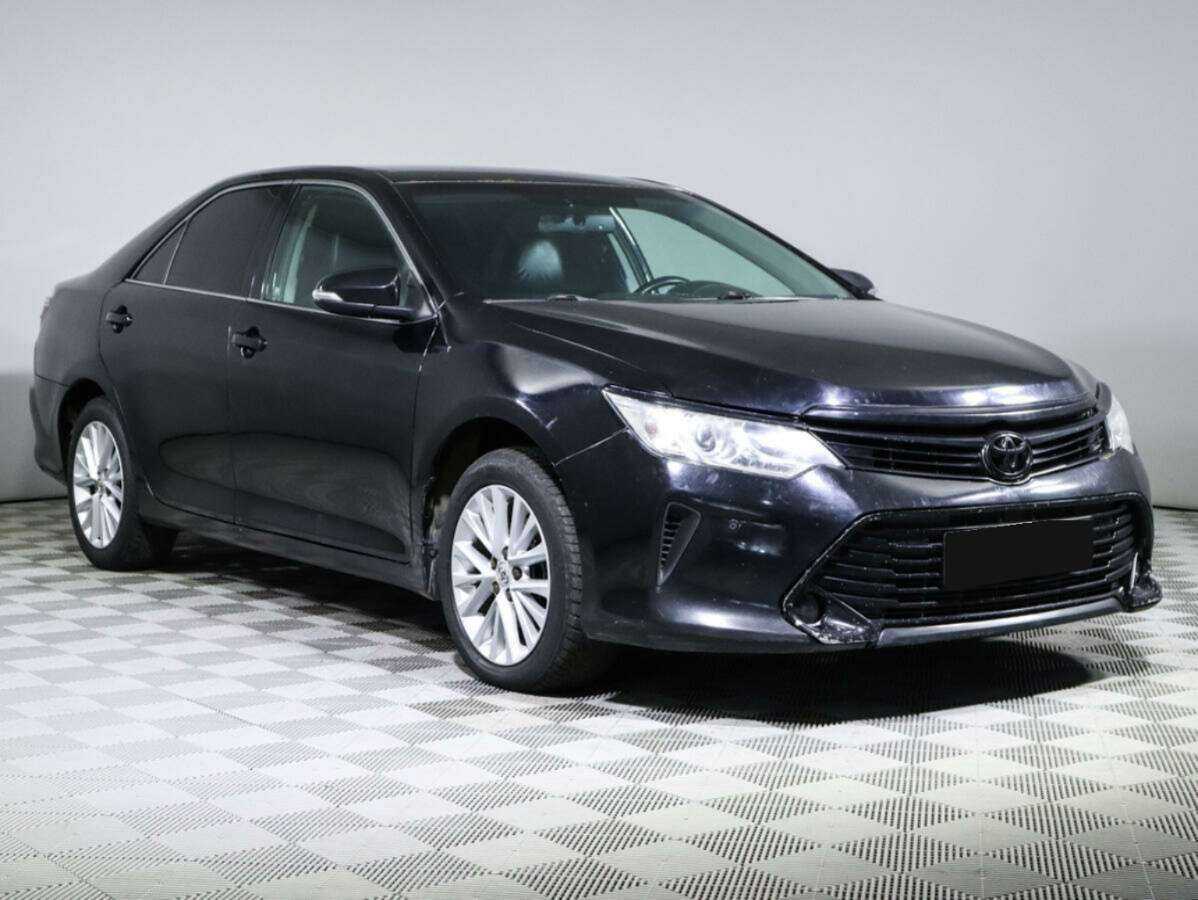 Toyota Camry 2016 года с пробегом. Фото: #2