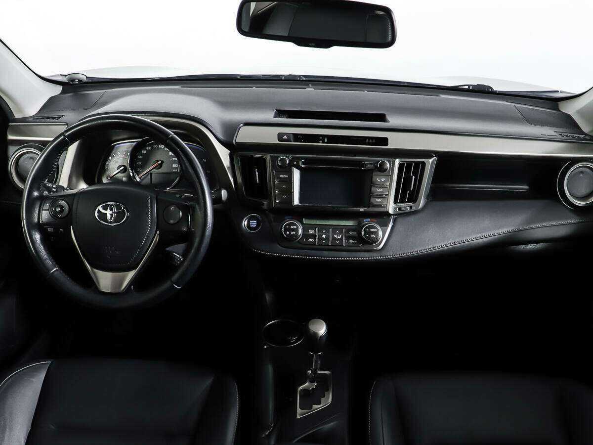 Toyota RAV4 2013 года с пробегом. Фото: #10