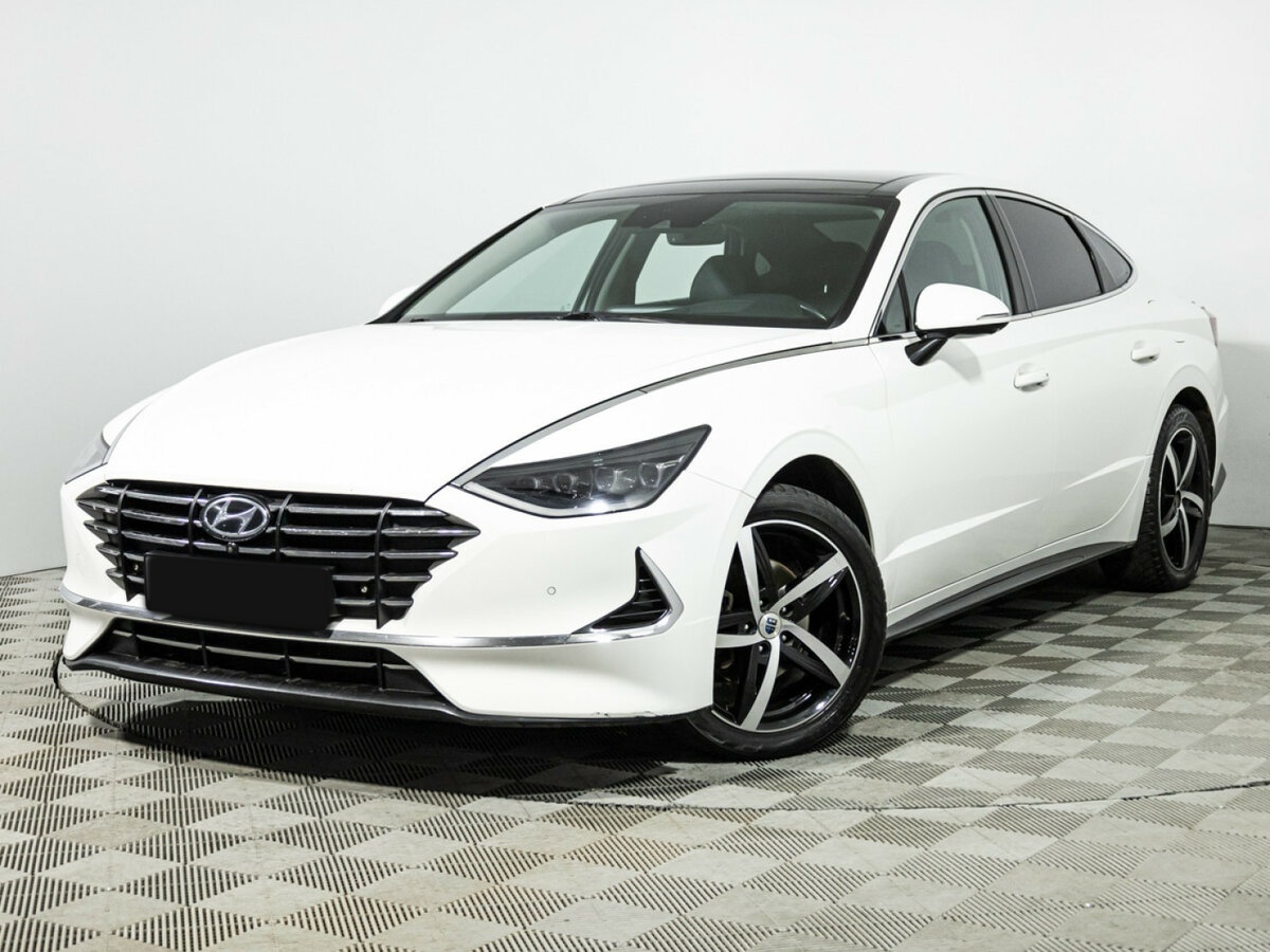 Hyundai Sonata 2021 года с пробегом. Посмотреть фото