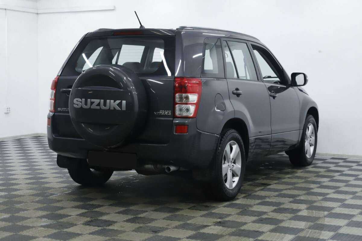 Suzuki Grand Vitara 2012 года с пробегом. Фото: #3