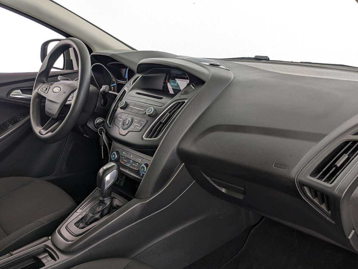Ford Focus 2018 года с пробегом. Фото: #8