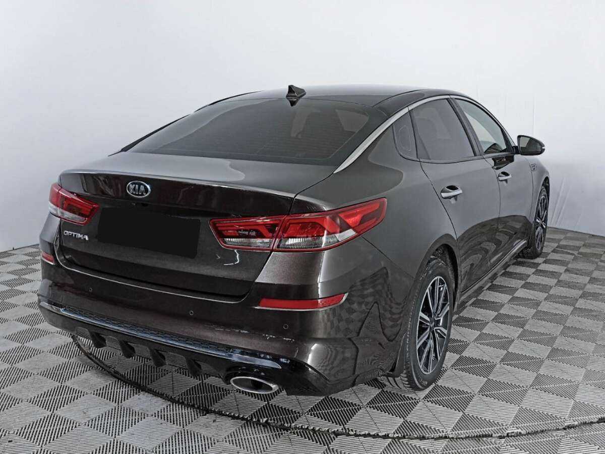 Kia Optima 2018 года с пробегом. Фото: #4
