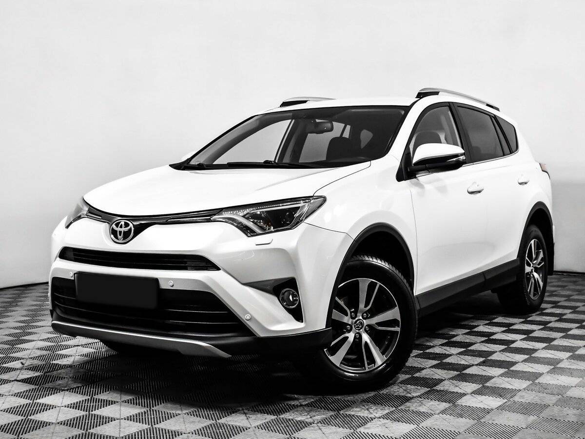 Toyota RAV4 2017 года с пробегом. Фото: #0