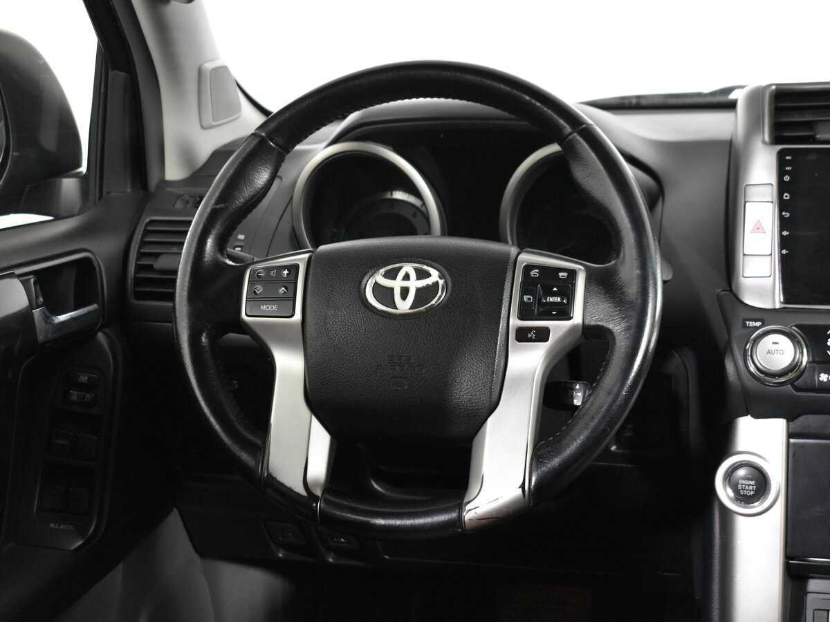 Toyota Land Cruiser Prado 2012 года с пробегом. Фото: #10