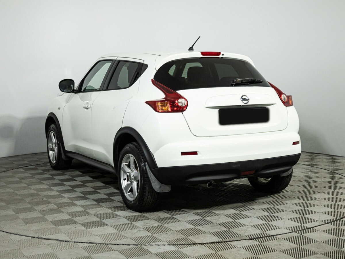 Nissan Juke 2014 года с пробегом. Фото: #6