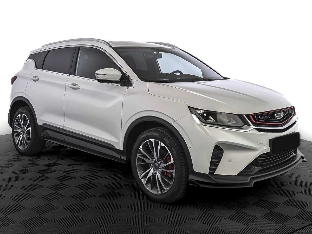 Geely Coolray 2022 года с пробегом. Фото: #2