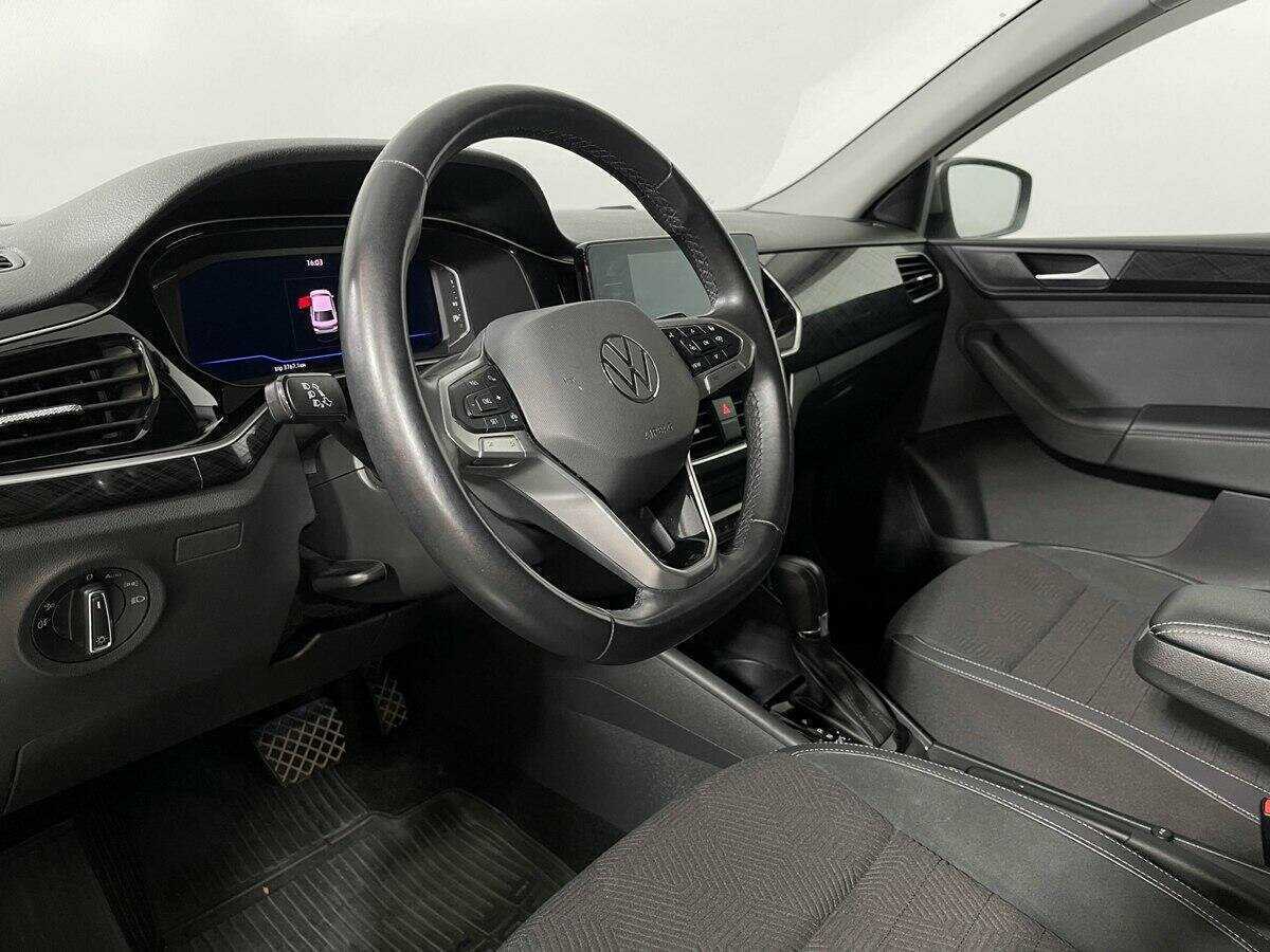 Volkswagen Polo 2021 года с пробегом. Фото: #12