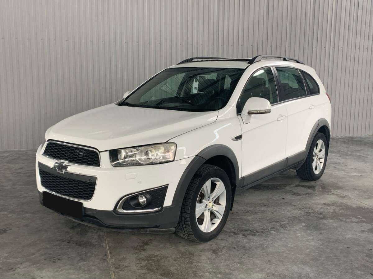 Chevrolet Captiva 2013 года с пробегом. Посмотреть фото
