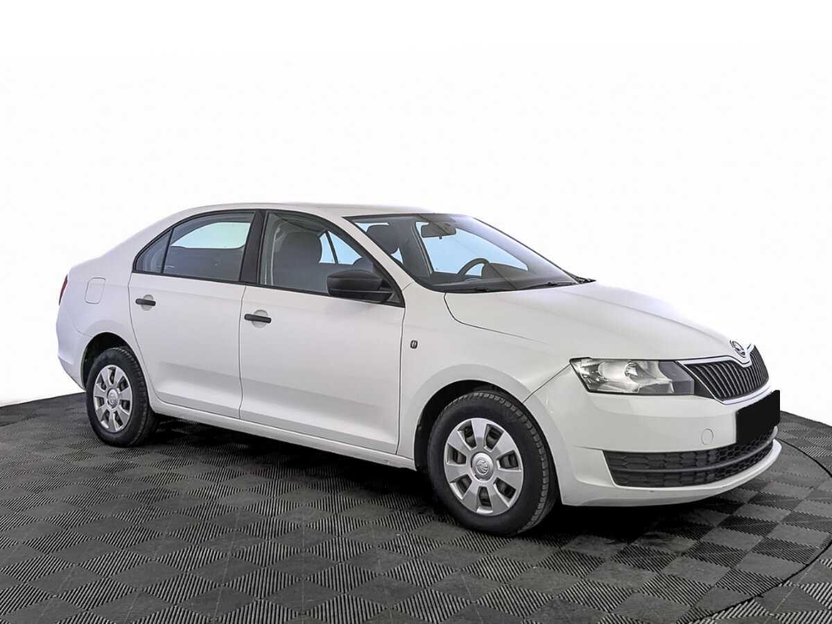 Skoda Rapid 2017 года с пробегом. Фото: #2