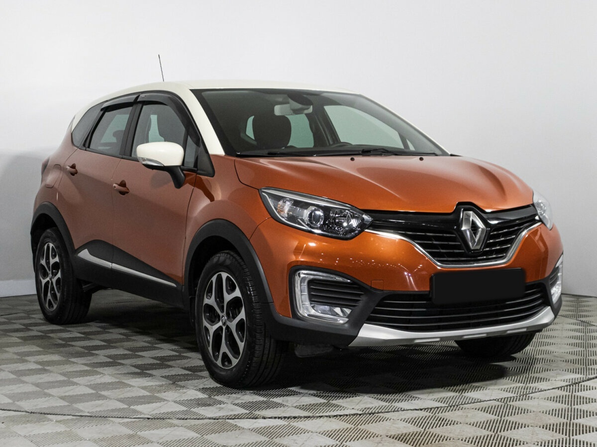 Renault Kaptur 2017 года с пробегом. Фото: #2