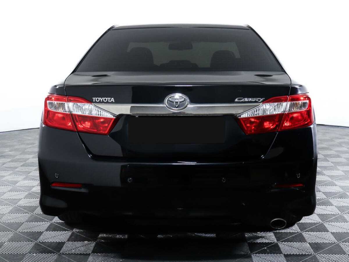 Toyota Camry 2014 года с пробегом. Фото: #5