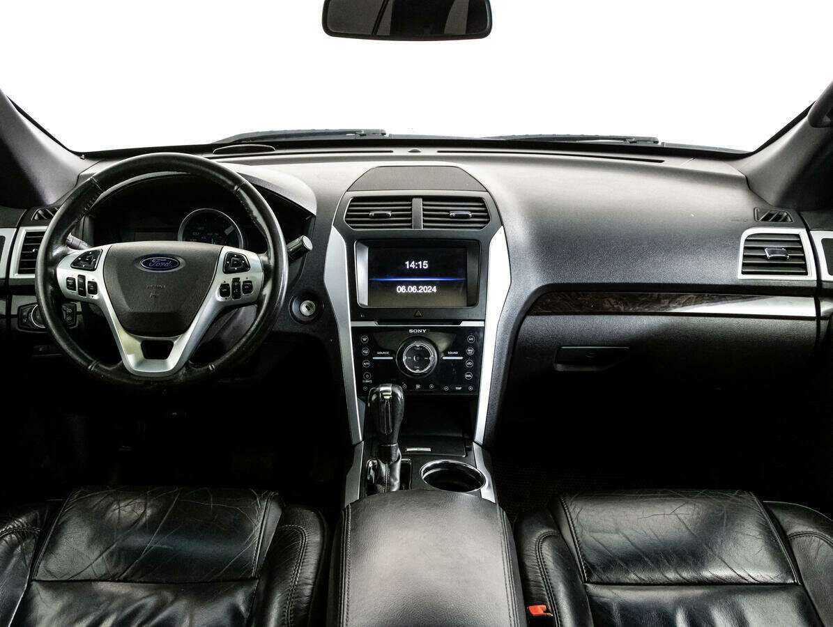 Ford Explorer 2013 года с пробегом. Фото: #7