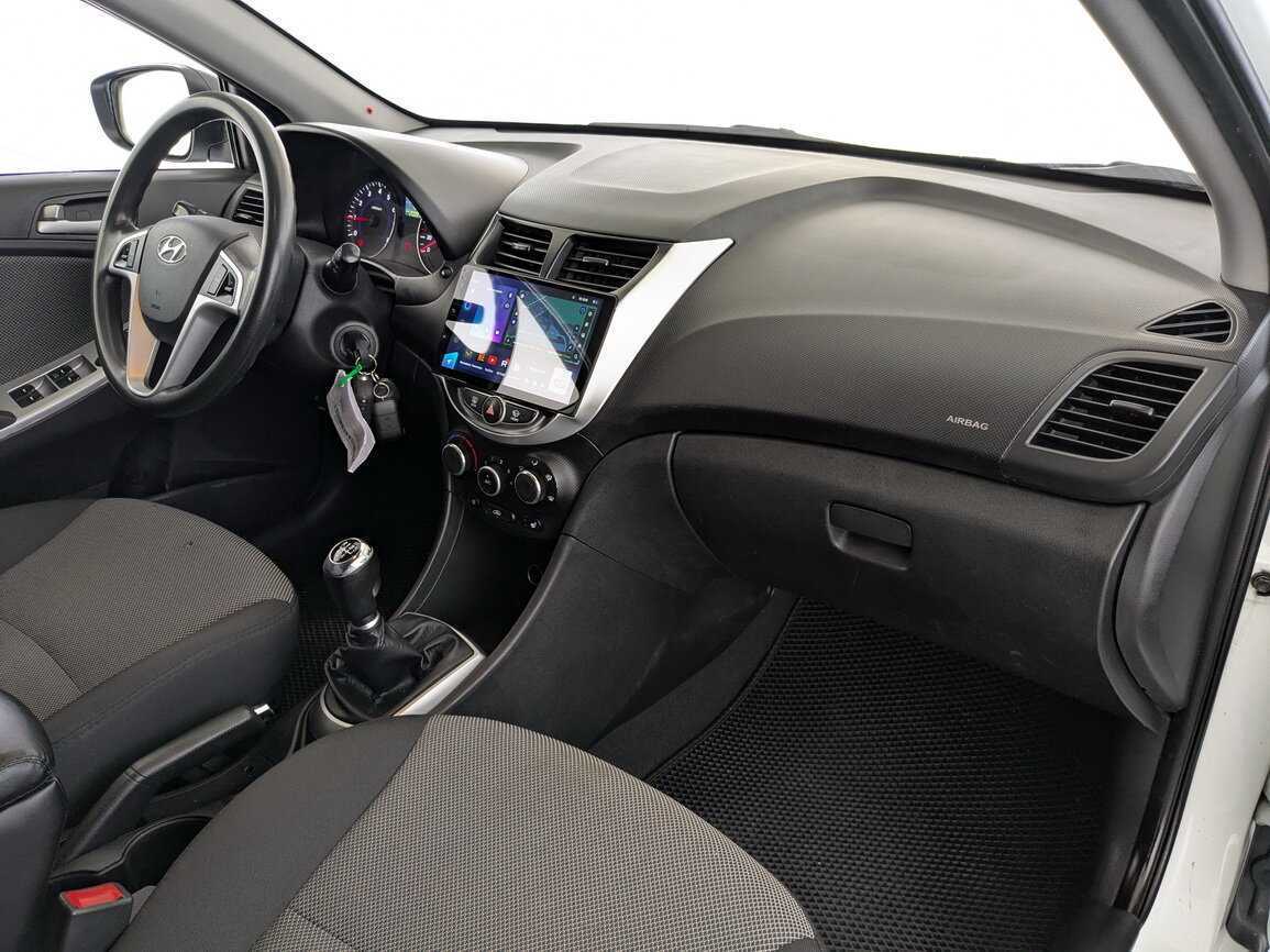 Hyundai Solaris 2013 года с пробегом. Фото: #17