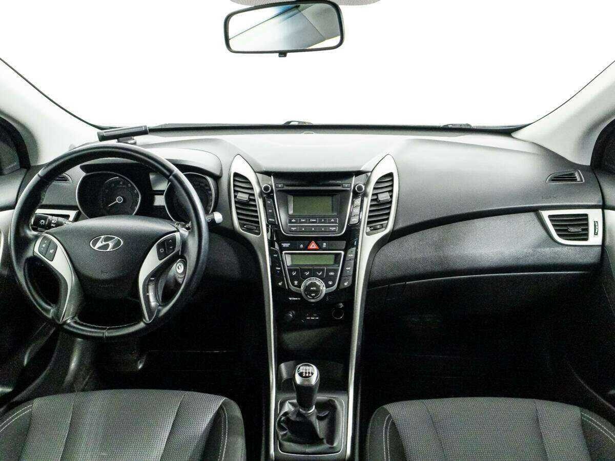 Hyundai i30 2013 года с пробегом. Фото: #12