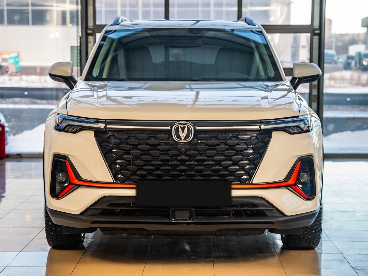 Changan CS35 Plus 2024 года с пробегом. Посмотреть фото
