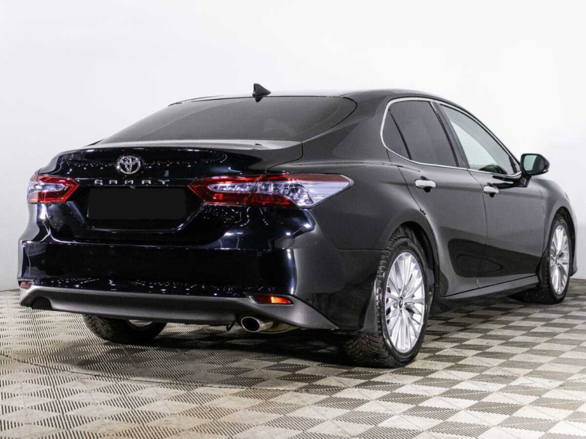 Toyota Camry 2020 года с пробегом. Фото: #4