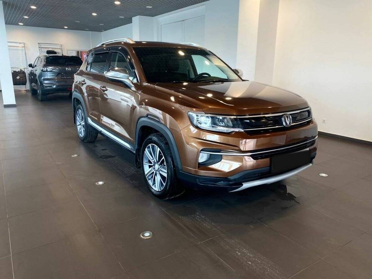 Changan CS35 Plus 2020 года с пробегом. Посмотреть фото