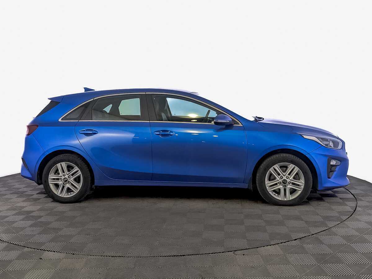 Kia Ceed 2019 года с пробегом. Фото: #3