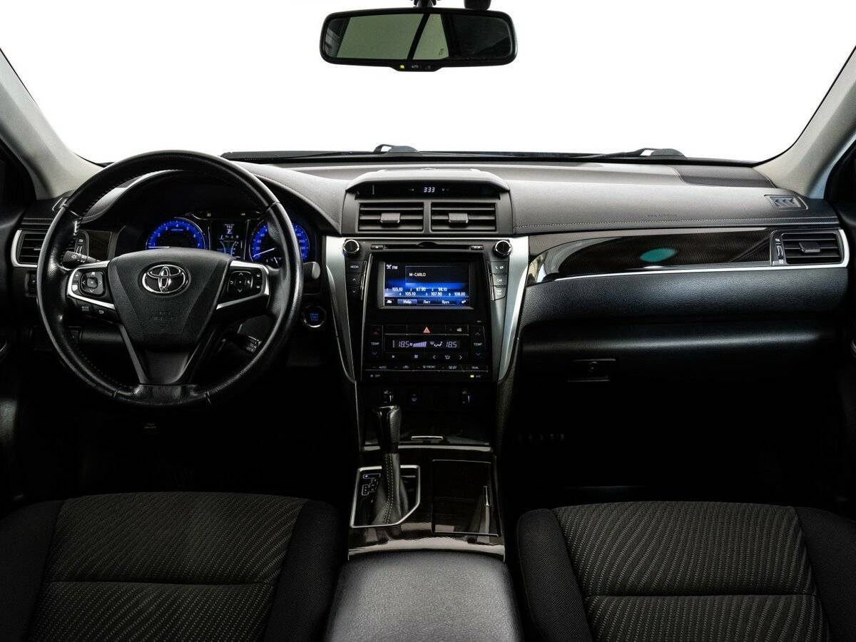 Toyota Camry 2017 года с пробегом. Фото: #7