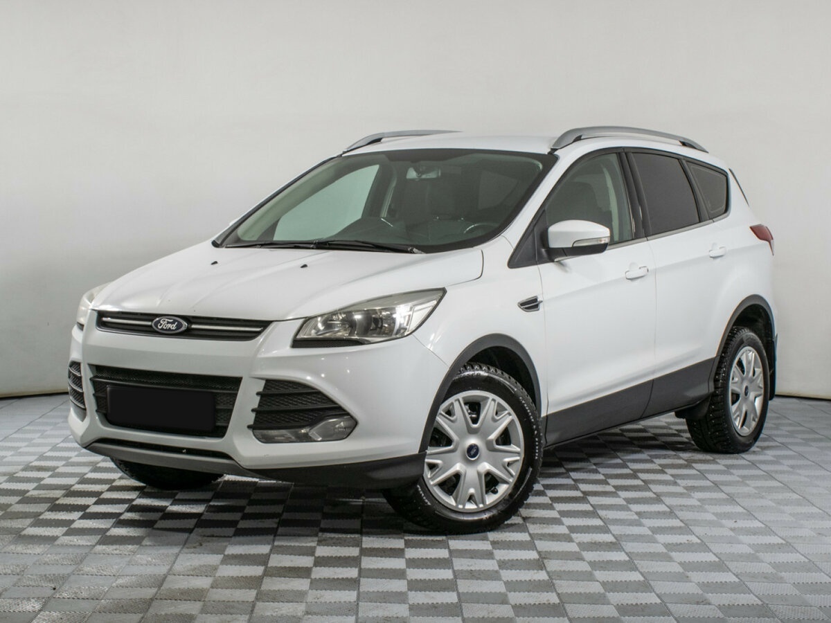 Ford Kuga 2014 года с пробегом. Фото: #0