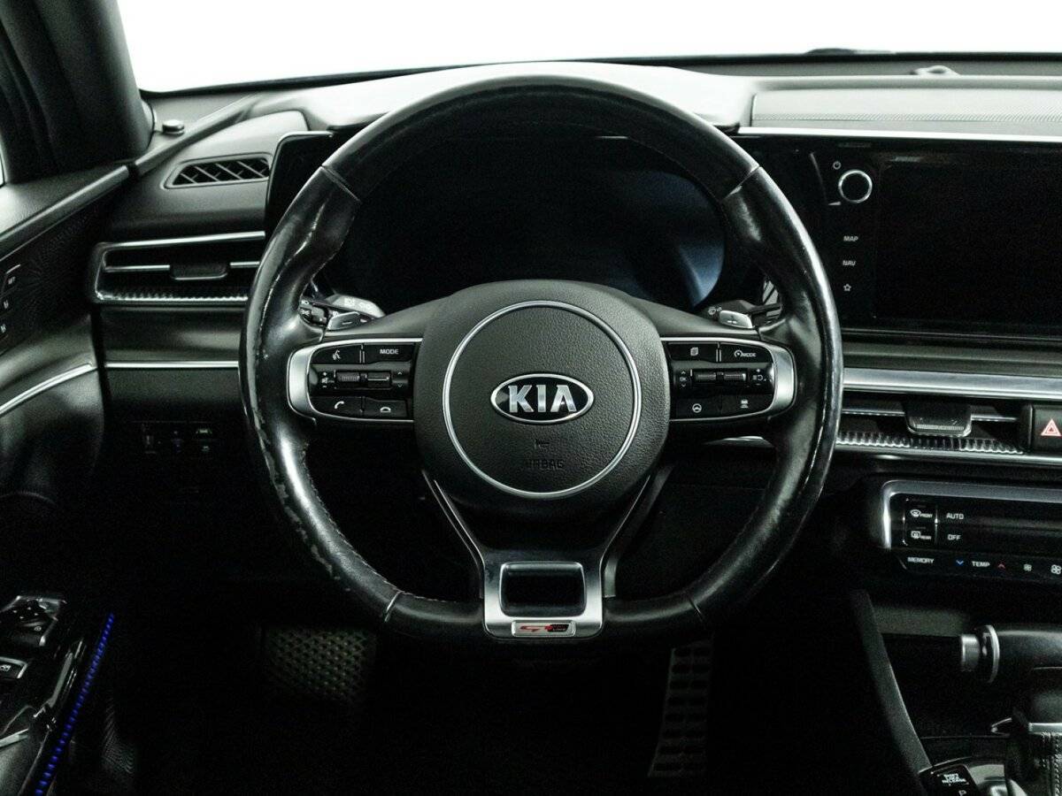 Kia K5 2020 года с пробегом. Фото: #27