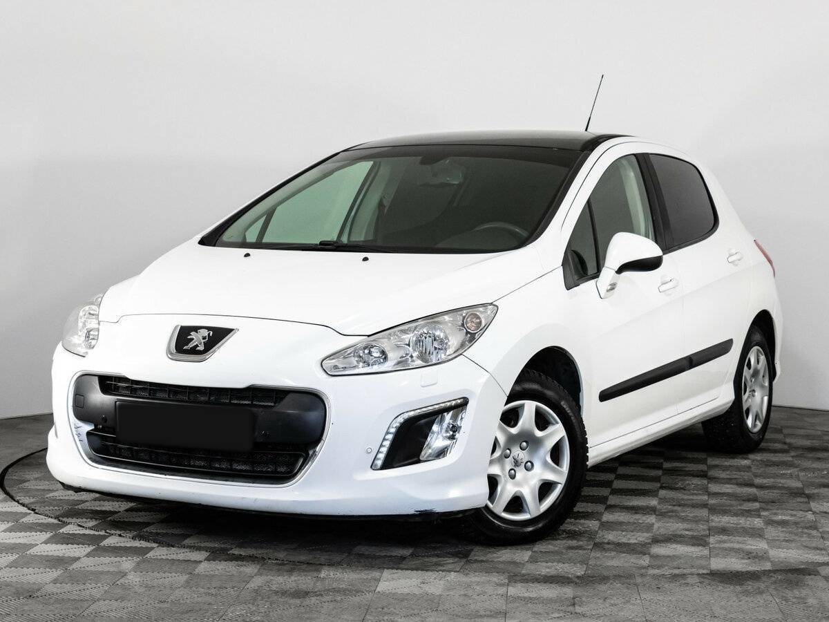 Peugeot 308 2012 года с пробегом. Фото: #0