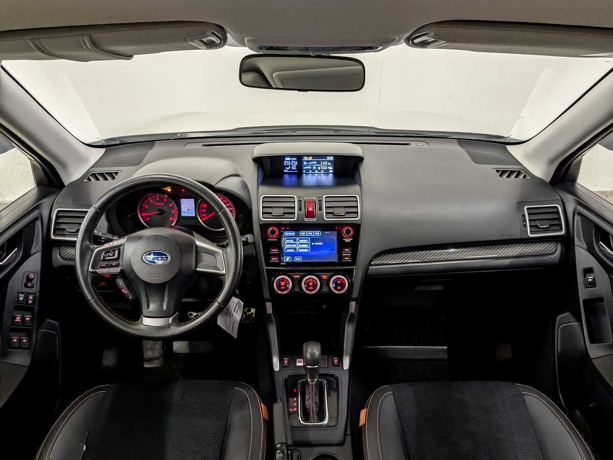 Subaru Forester 2015 года с пробегом. Фото: #13