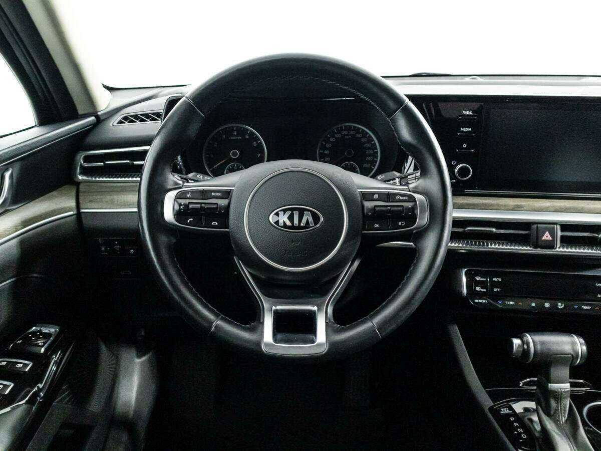 Kia K5 2021 года с пробегом. Фото: #22
