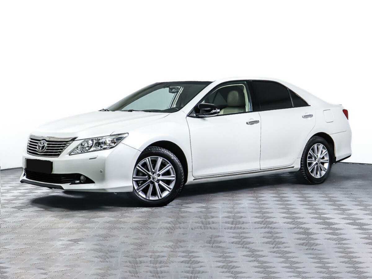 Toyota Camry 2014 года с пробегом. Фото: #0