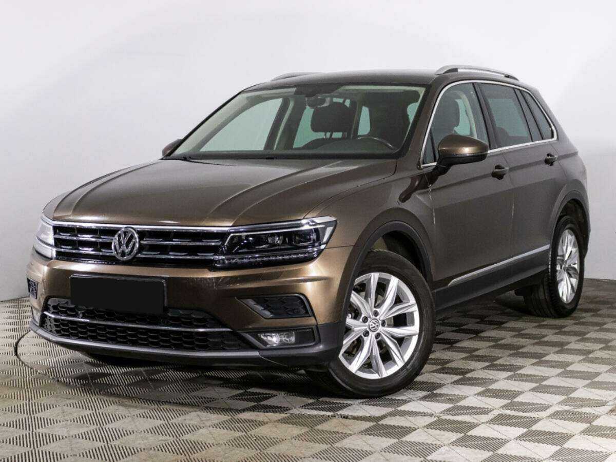 Volkswagen Tiguan 2018 года с пробегом. Посмотреть фото