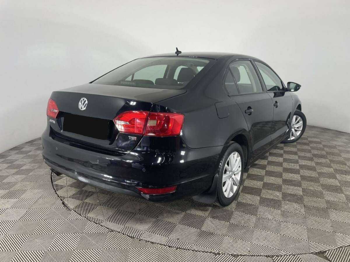 Volkswagen Jetta 2013 года с пробегом. Фото: #5